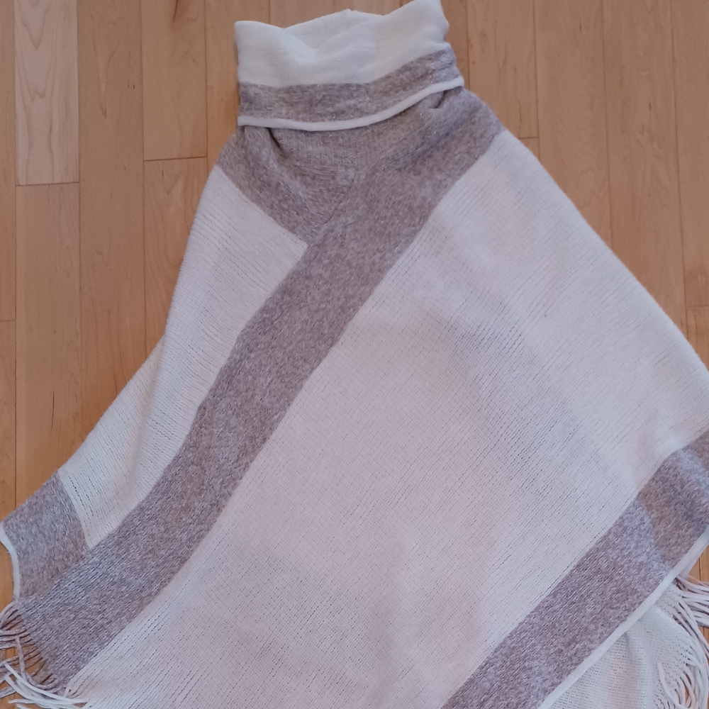 Elegant Cream and Pink Poncho